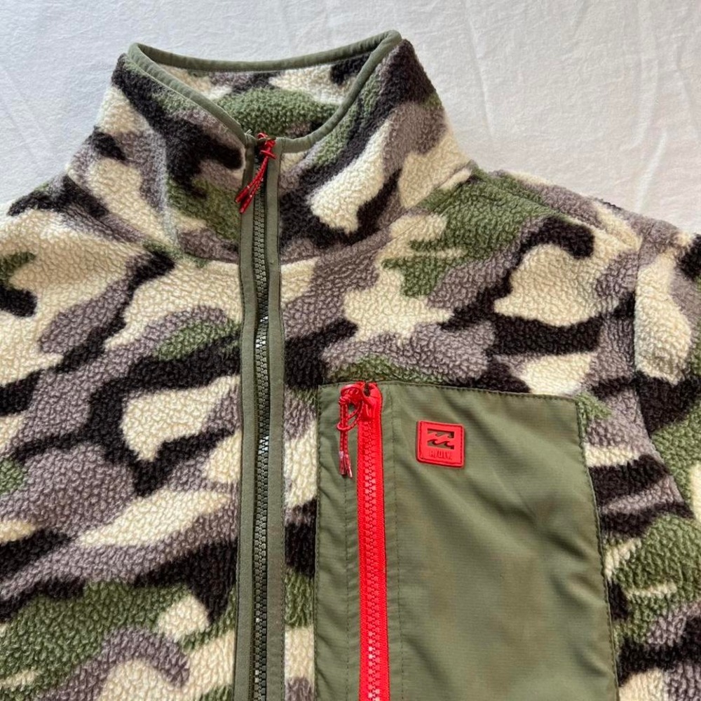 Green and pink billabong camouflage fleece jacket Medium - Picture 3 of 8
